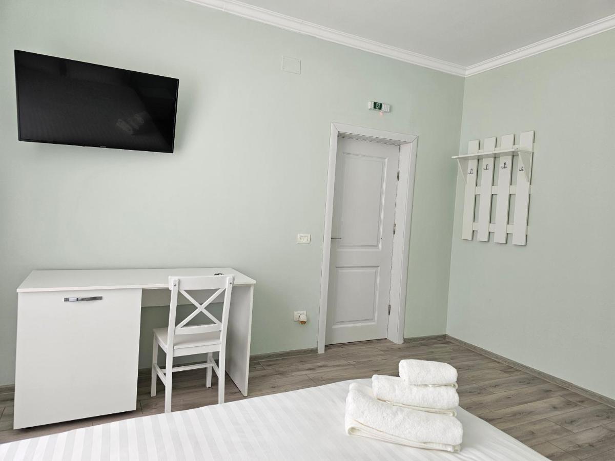 Colt De Rai Bed & Breakfast Hîrtoape Екстериор снимка