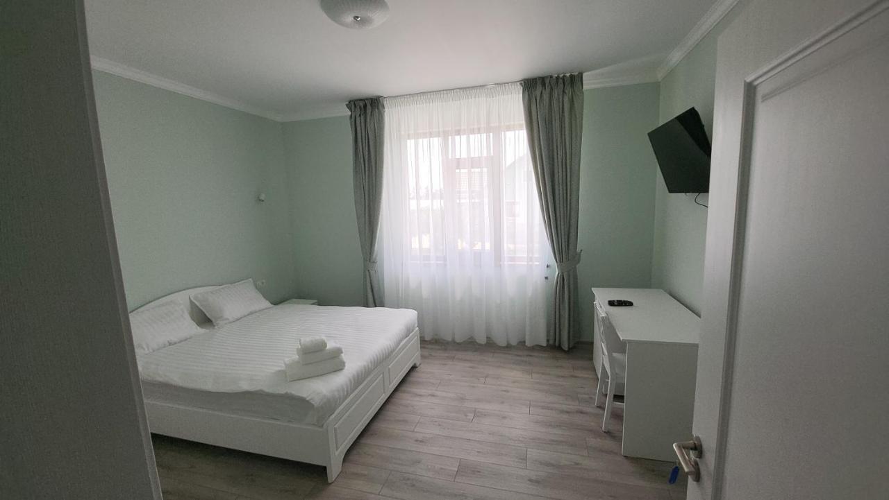 Colt De Rai Bed & Breakfast Hîrtoape Екстериор снимка